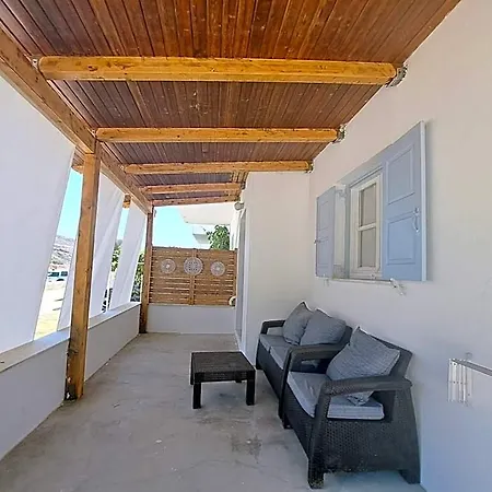 ホテル Nissos イオス島 チョーラ